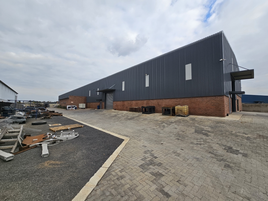 To Let Commercial Property for Rent in Knoppieslaagte Gauteng
