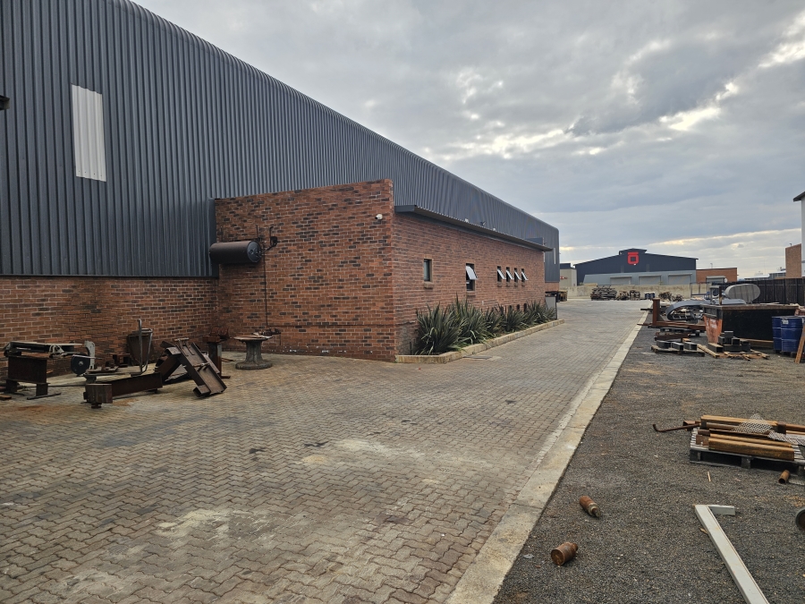 To Let Commercial Property for Rent in Knoppieslaagte Gauteng