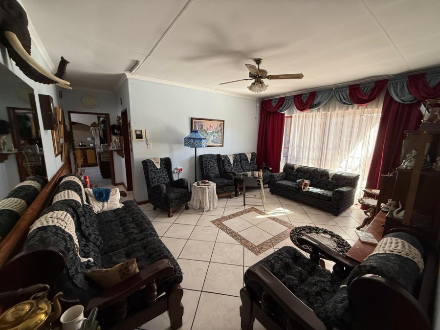 4 Bedroom Property for Sale in Vanderbijlpark CE Gauteng