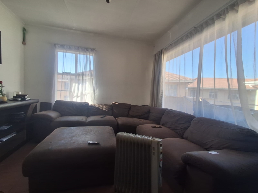 2 Bedroom Property for Sale in Three Rivers Gauteng
