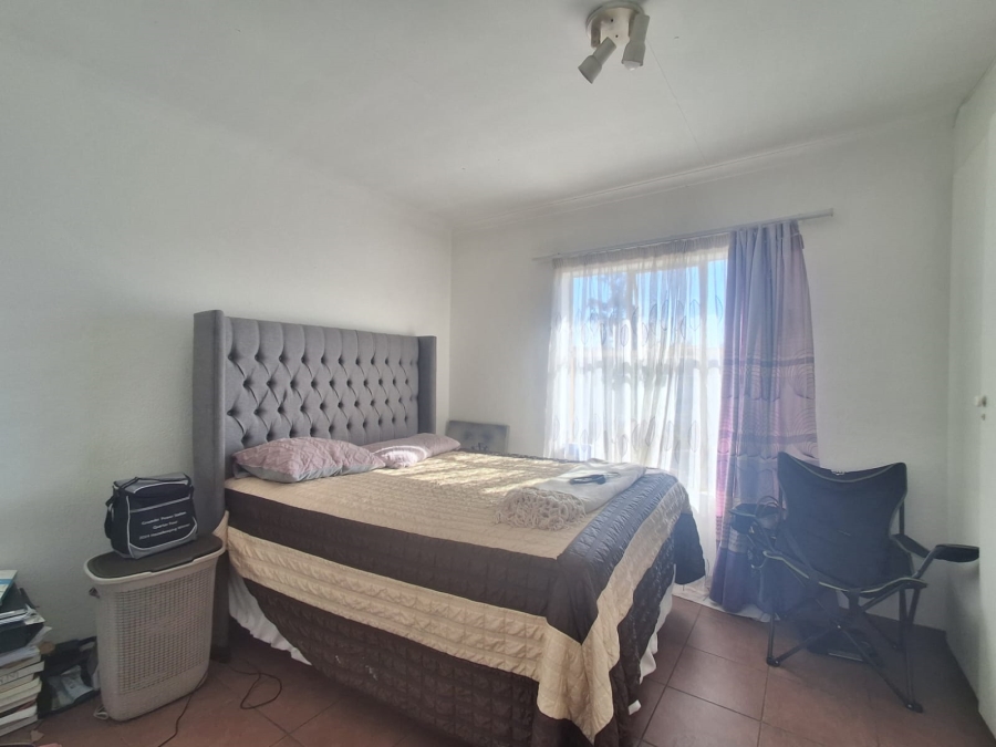 2 Bedroom Property for Sale in Three Rivers Gauteng