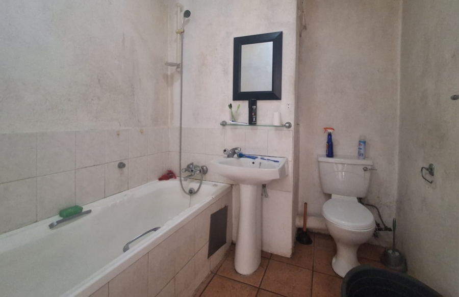 2 Bedroom Property for Sale in Three Rivers Gauteng