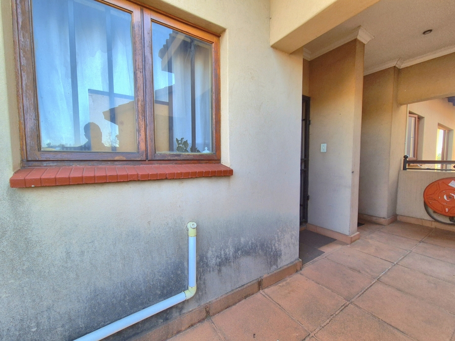 2 Bedroom Property for Sale in Dalview Gauteng