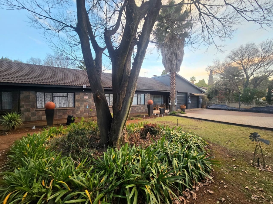 3 Bedroom Property for Sale in Meyerton Central Gauteng