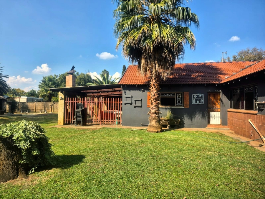 3 Bedroom Property for Sale in Meyerton Central Gauteng