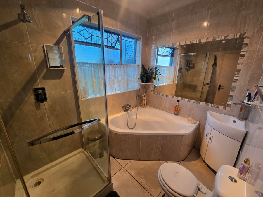 3 Bedroom Property for Sale in Meyerton Central Gauteng