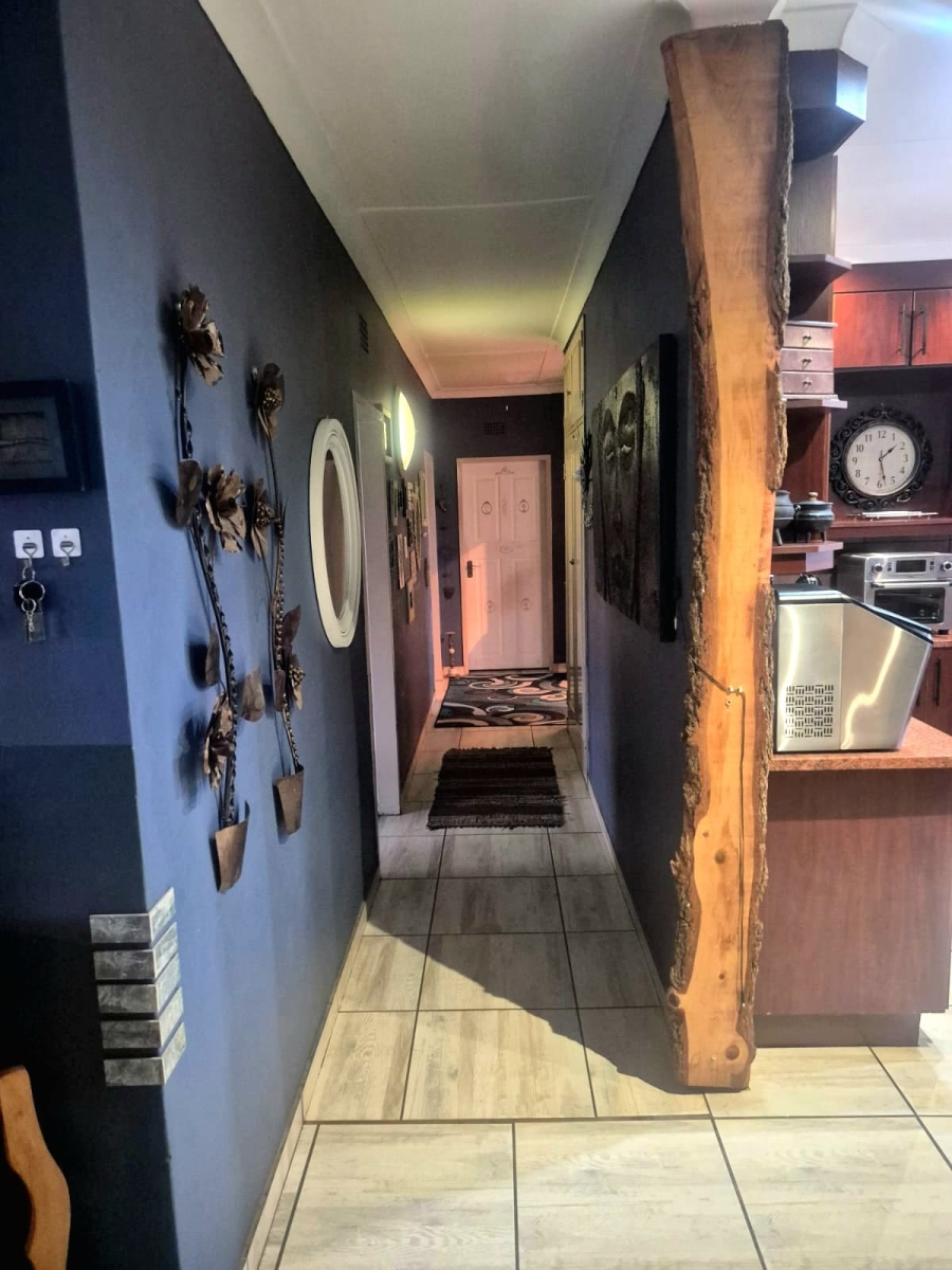 3 Bedroom Property for Sale in Meyerton Central Gauteng