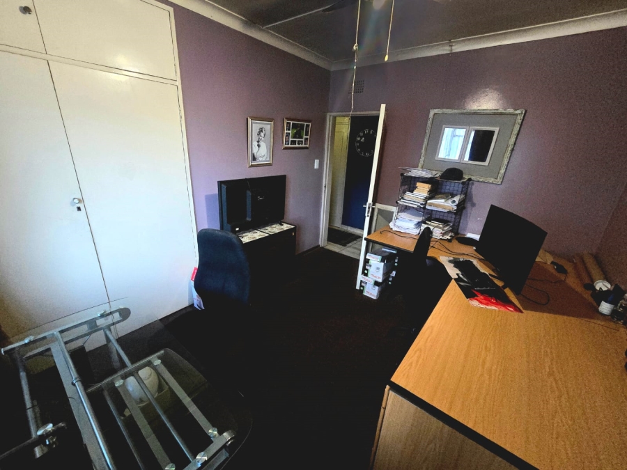 3 Bedroom Property for Sale in Meyerton Central Gauteng