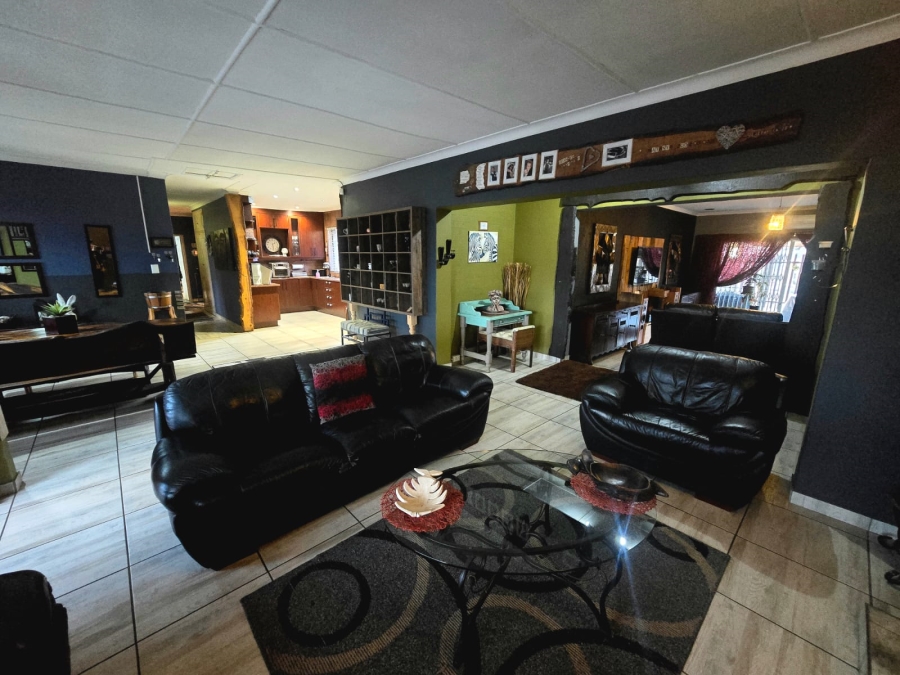 3 Bedroom Property for Sale in Meyerton Central Gauteng
