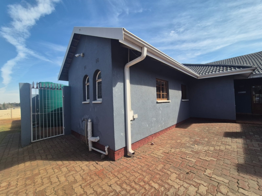 6 Bedroom Property for Sale in Vanderbijlpark SE 2 Gauteng