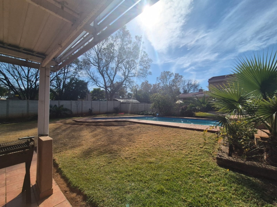 6 Bedroom Property for Sale in Vanderbijlpark SE 2 Gauteng