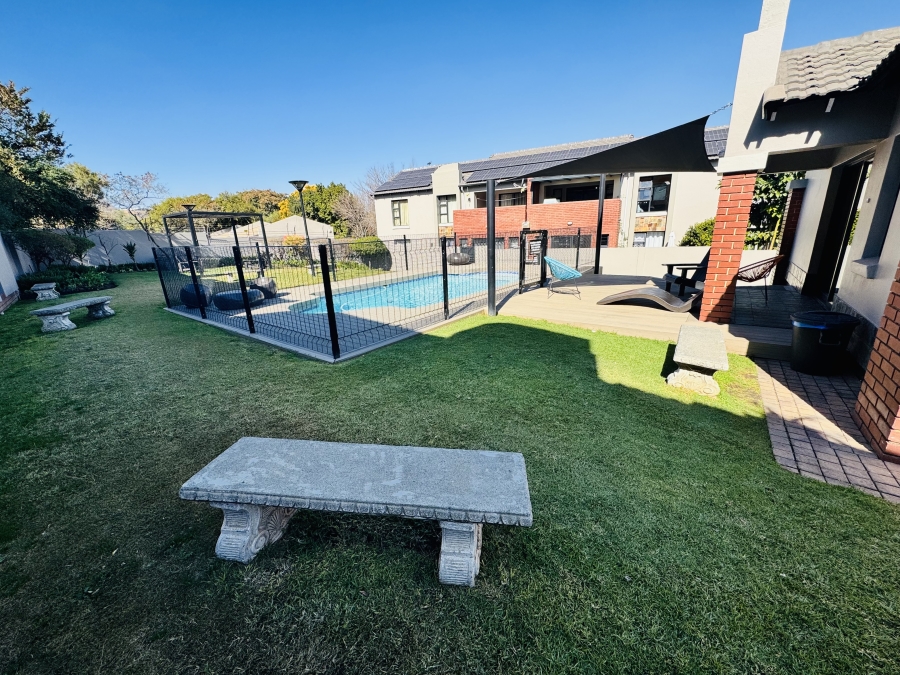 2 Bedroom Property for Sale in Witkoppen Gauteng
