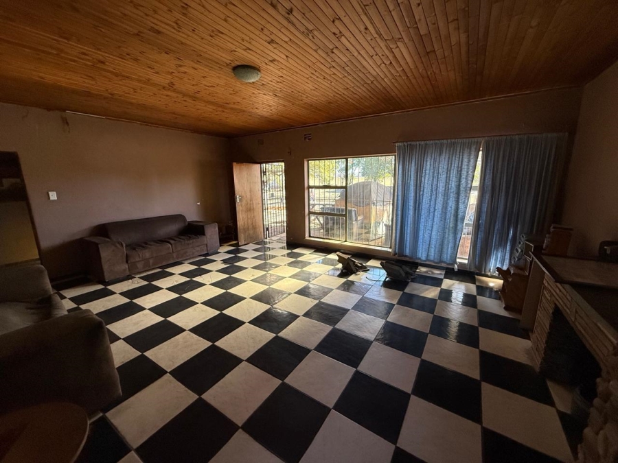 Commercial Property for Sale in Staalrus Gauteng