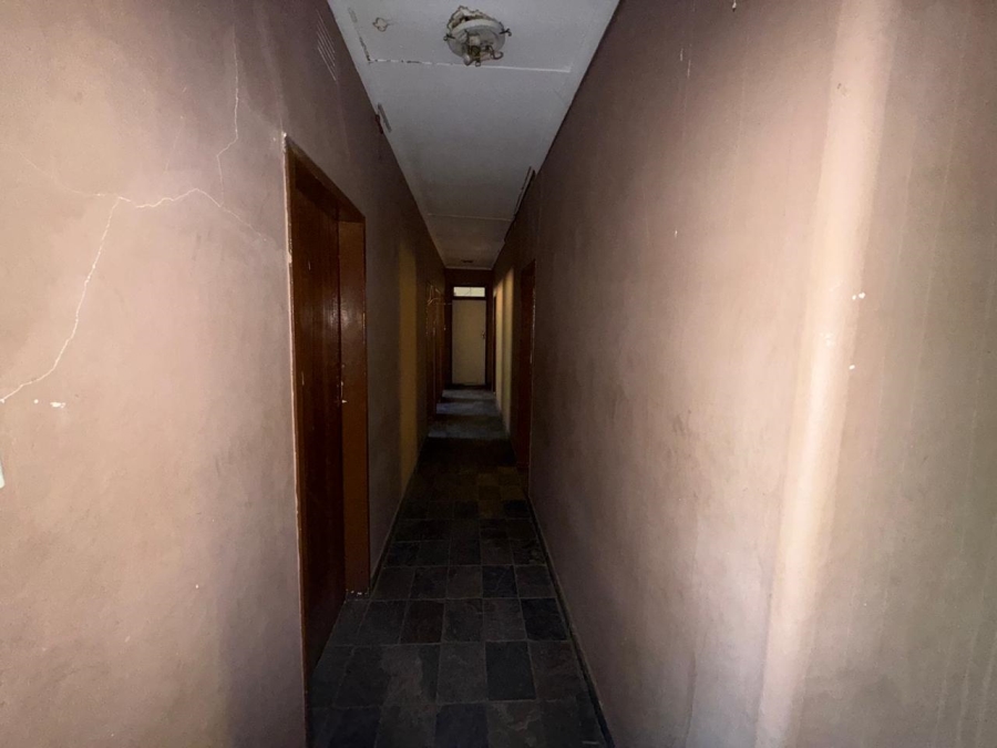 Commercial Property for Sale in Staalrus Gauteng