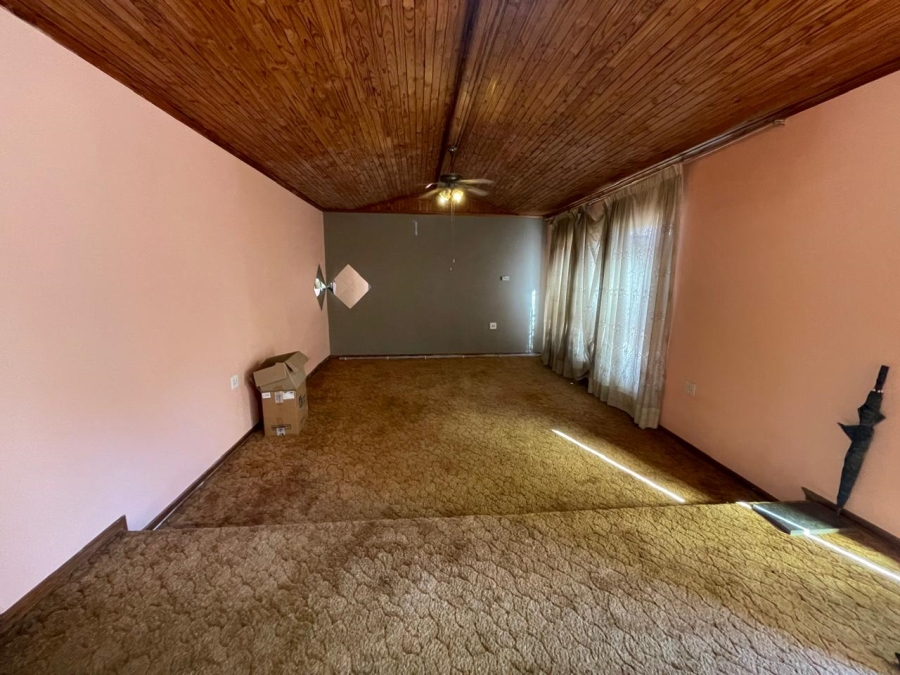 3 Bedroom Property for Sale in Brakpan Central Gauteng