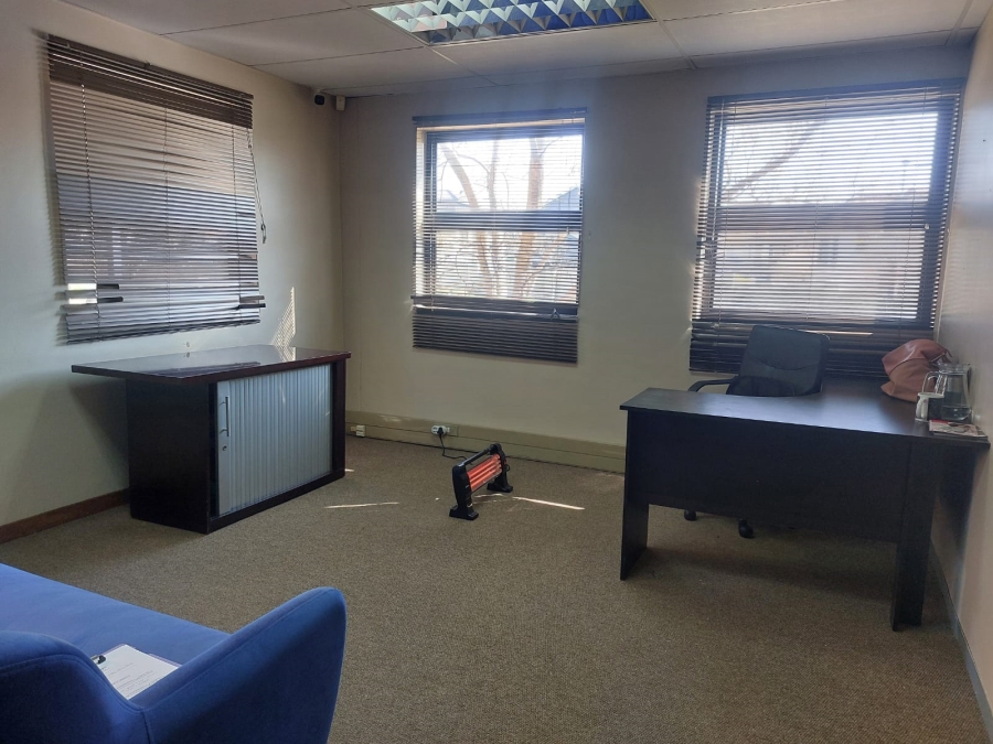 To Let Commercial Property for Rent in Tijger Valley Gauteng