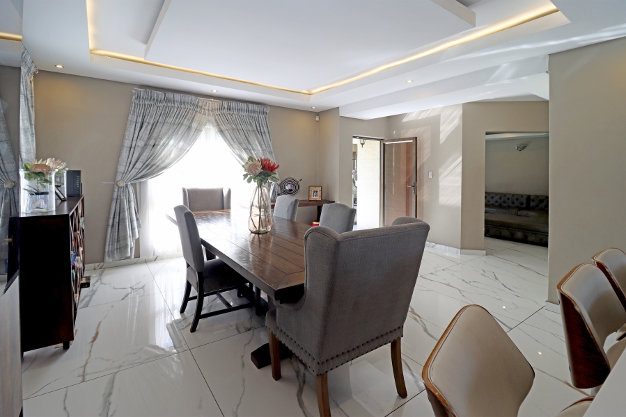 4 Bedroom Property for Sale in Kyalami Hills Gauteng
