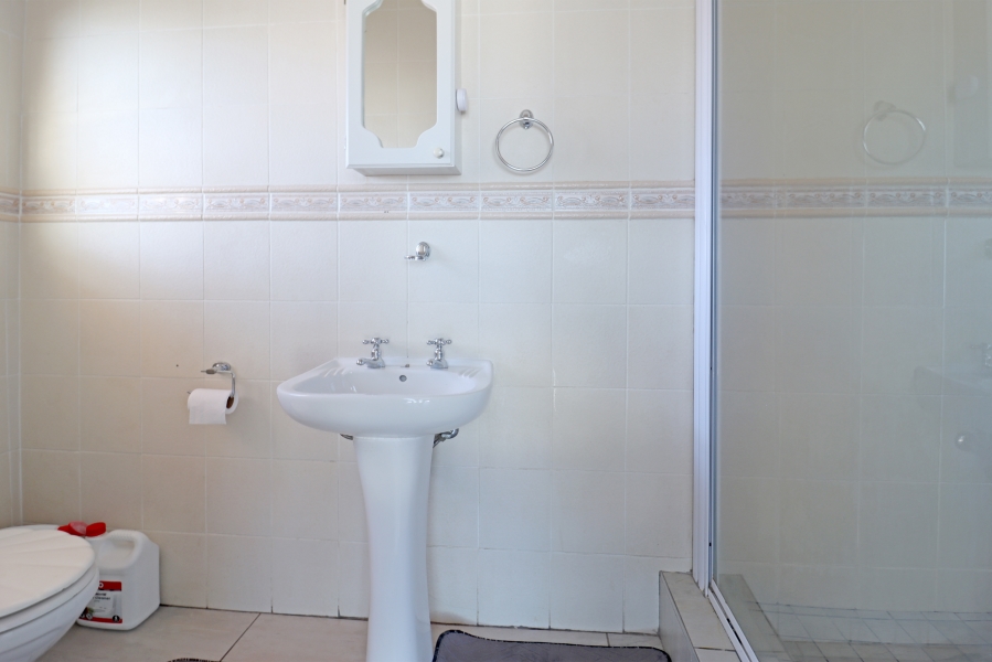 4 Bedroom Property for Sale in Kyalami Hills Gauteng