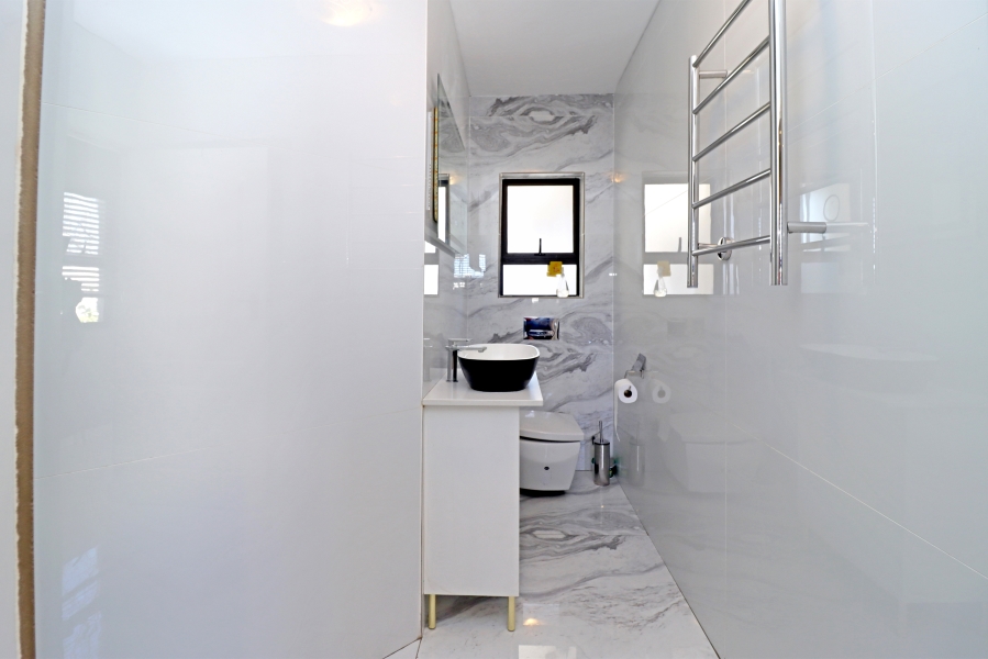 4 Bedroom Property for Sale in Kyalami Hills Gauteng
