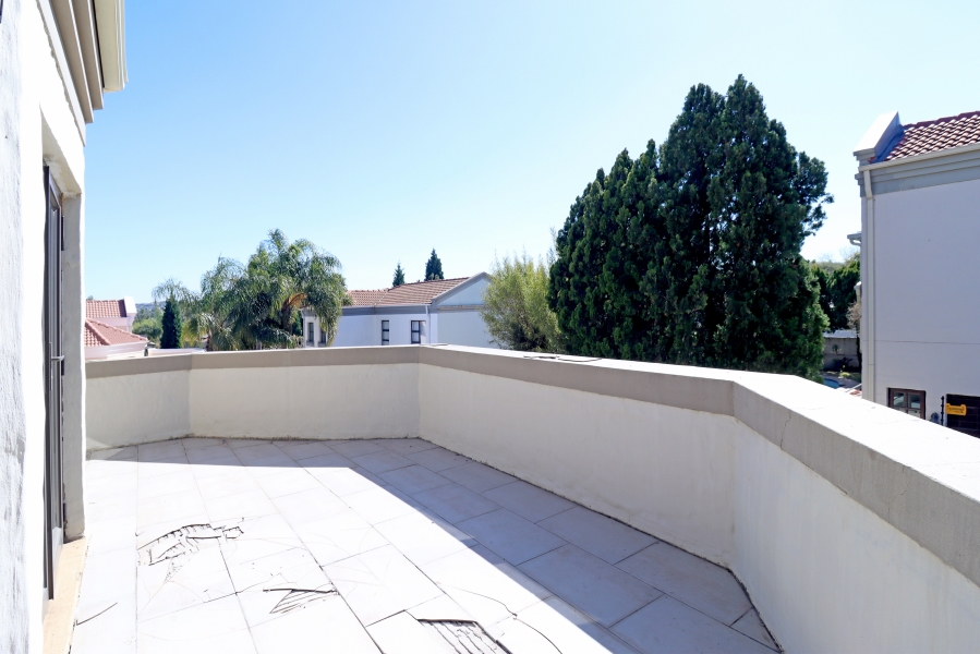 4 Bedroom Property for Sale in Kyalami Hills Gauteng