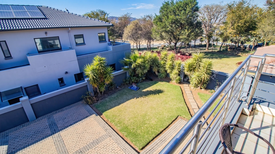 To Let 4 Bedroom Property for Rent in Aspen Hills Gauteng