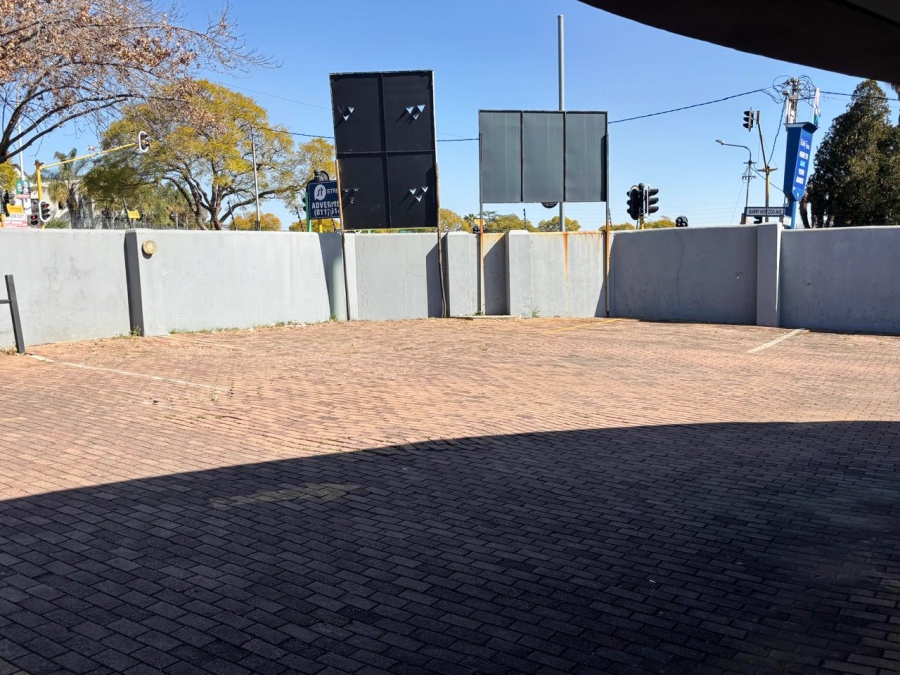Commercial Property for Sale in Greenside Gauteng