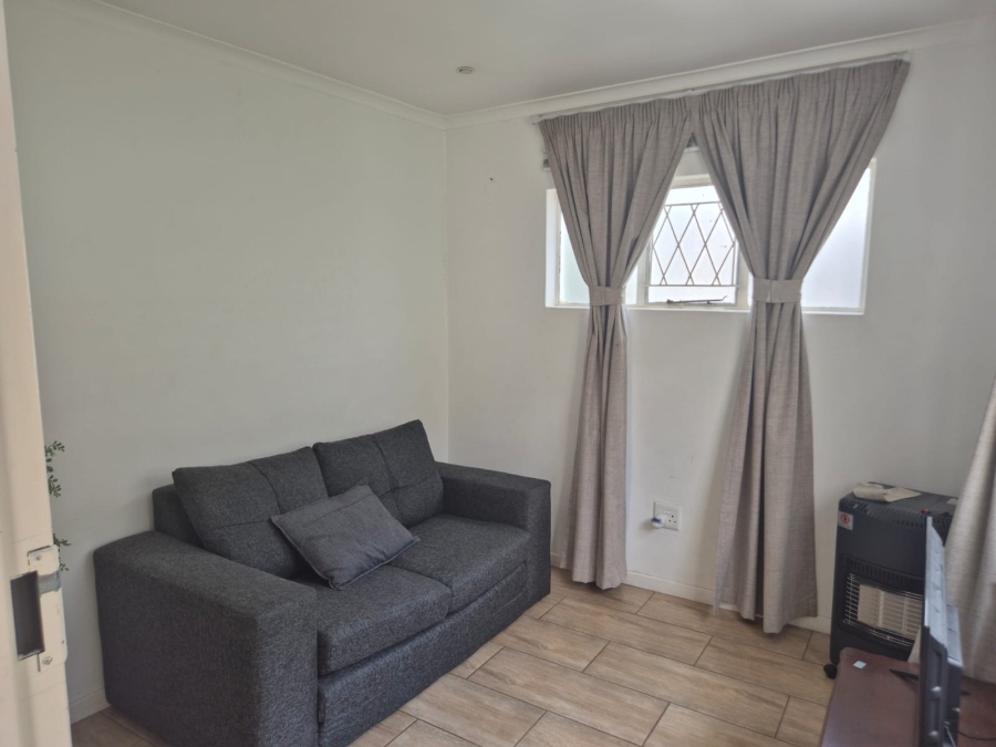 To Let 1 Bedroom Property for Rent in Parktown North Gauteng