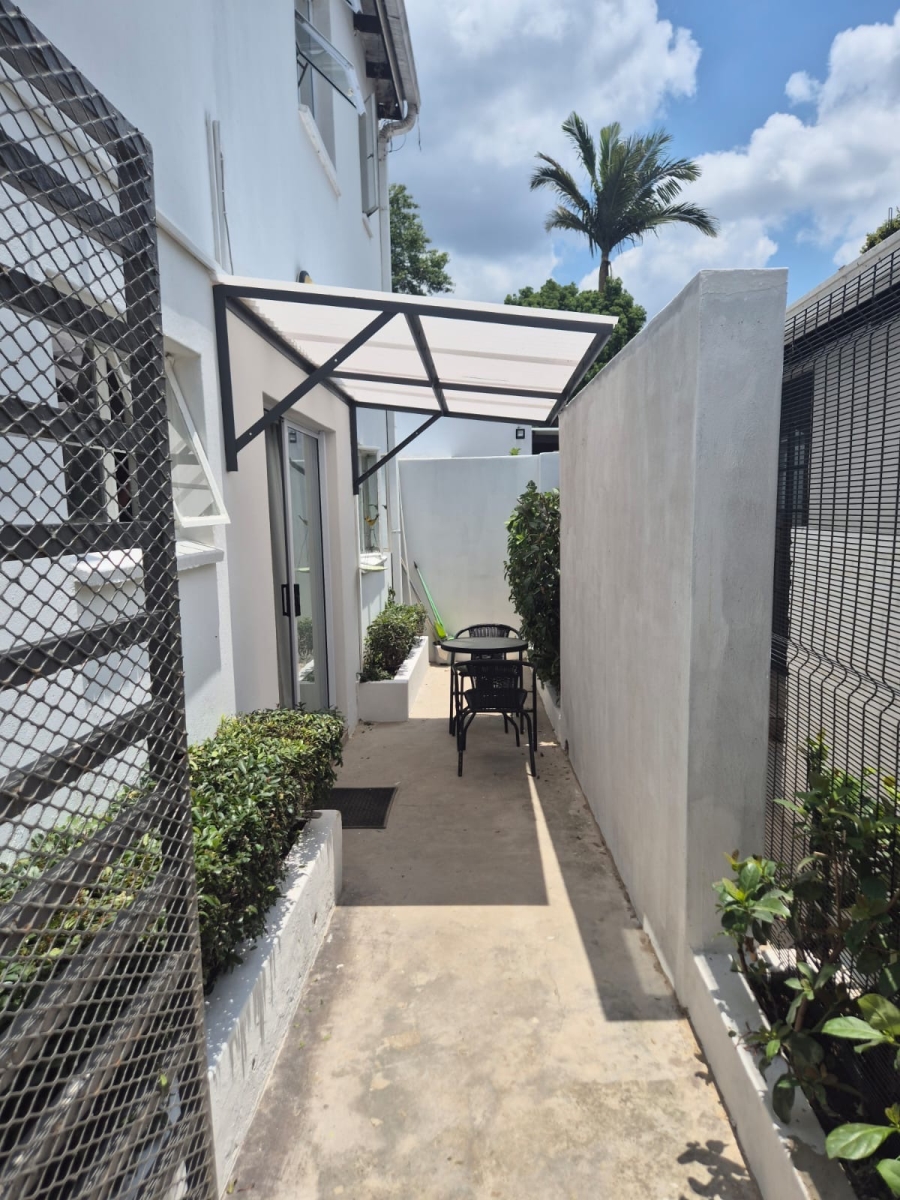 To Let 1 Bedroom Property for Rent in Parktown North Gauteng