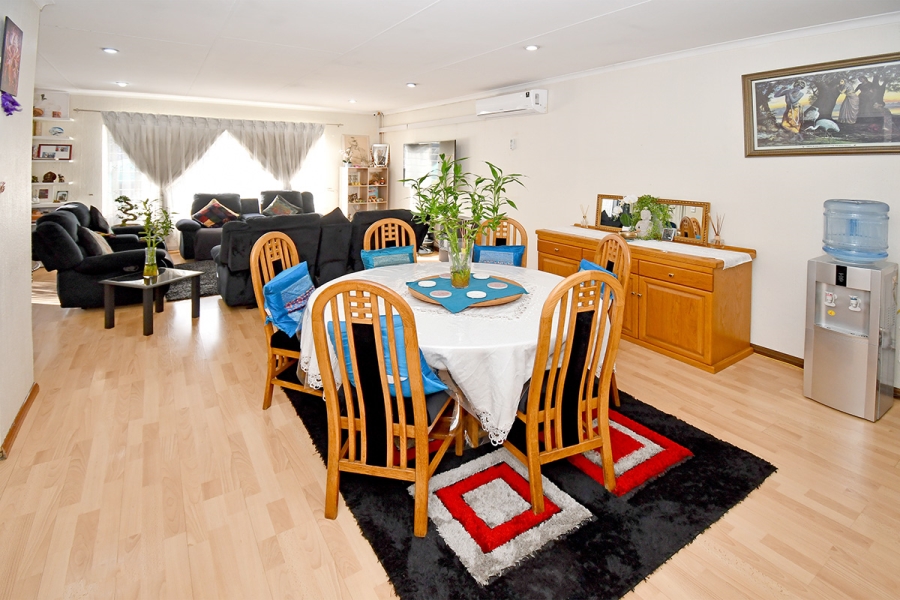 3 Bedroom Property for Sale in Edenburg Gauteng