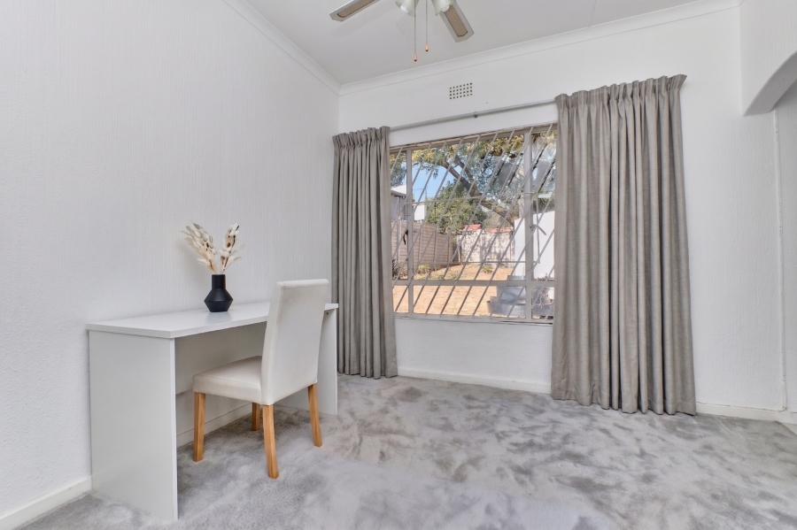 4 Bedroom Property for Sale in Gallo Manor Gauteng