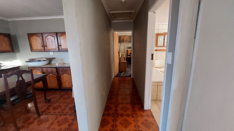 2 Bedroom Property for Sale in Tenacre A H Gauteng