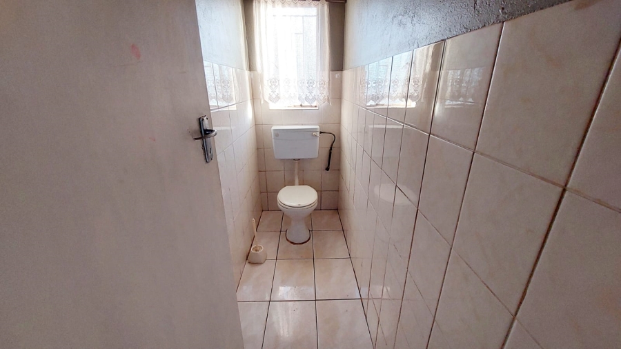 2 Bedroom Property for Sale in Tenacre A H Gauteng
