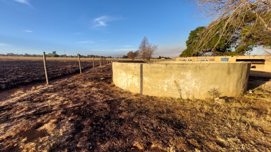 2 Bedroom Property for Sale in Tenacre A H Gauteng