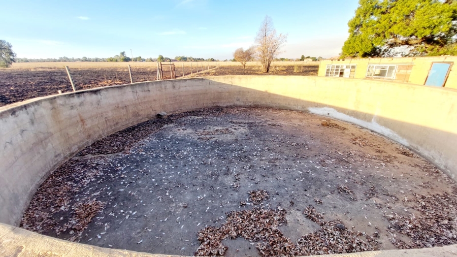 2 Bedroom Property for Sale in Tenacre A H Gauteng