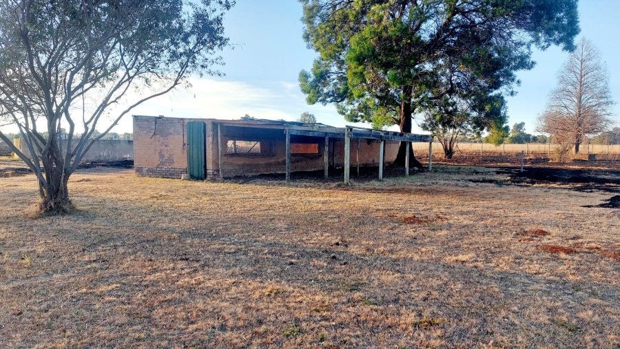 2 Bedroom Property for Sale in Tenacre A H Gauteng