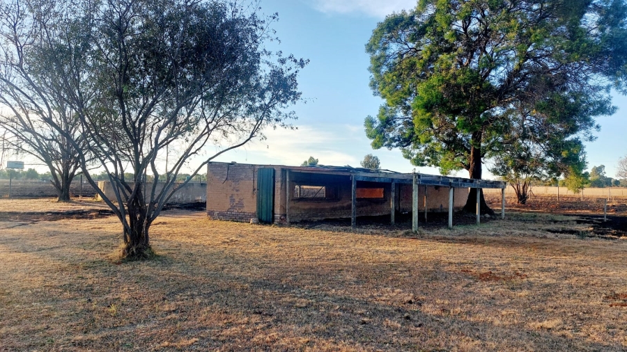 2 Bedroom Property for Sale in Tenacre A H Gauteng