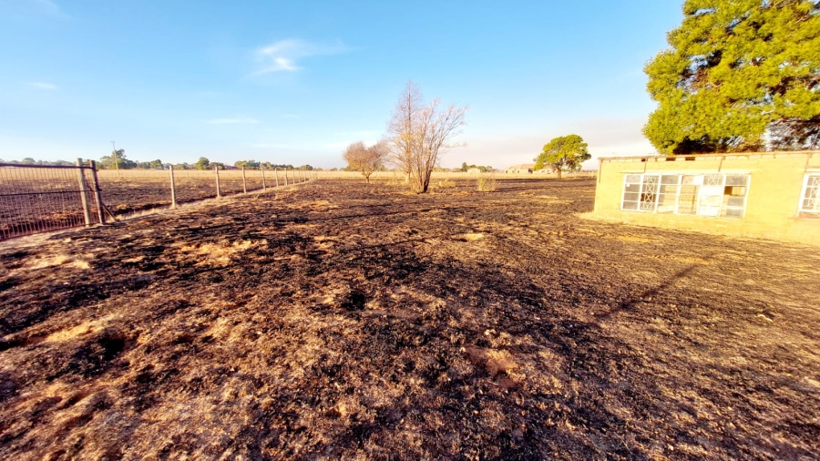 2 Bedroom Property for Sale in Tenacre A H Gauteng