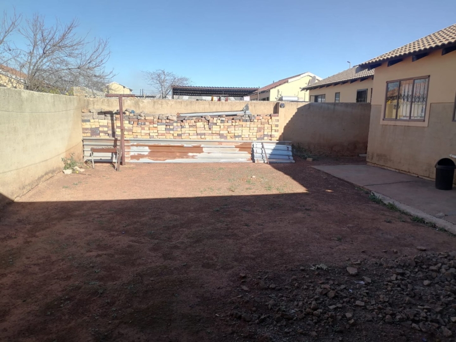 2 Bedroom Property for Sale in Westonaria Gauteng