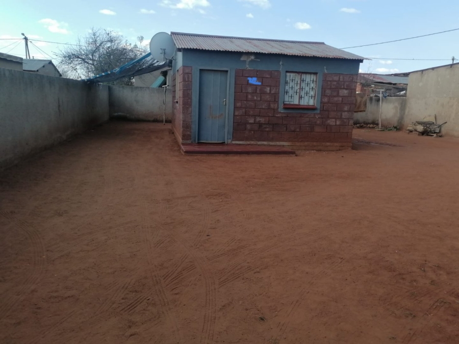 1 Bedroom Property for Sale in Khutsong South Gauteng