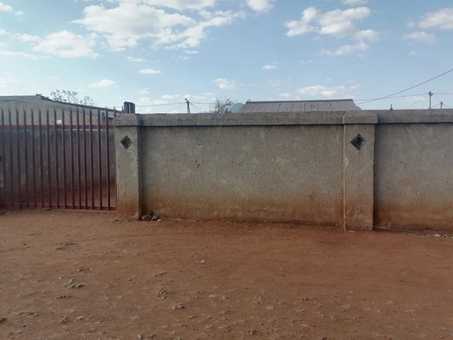 1 Bedroom Property for Sale in Khutsong South Gauteng