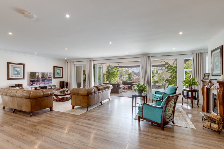 5 Bedroom Property for Sale in Bryanston Gauteng