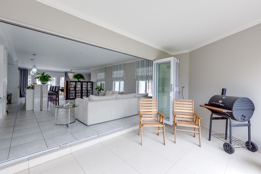 5 Bedroom Property for Sale in Bryanston Gauteng