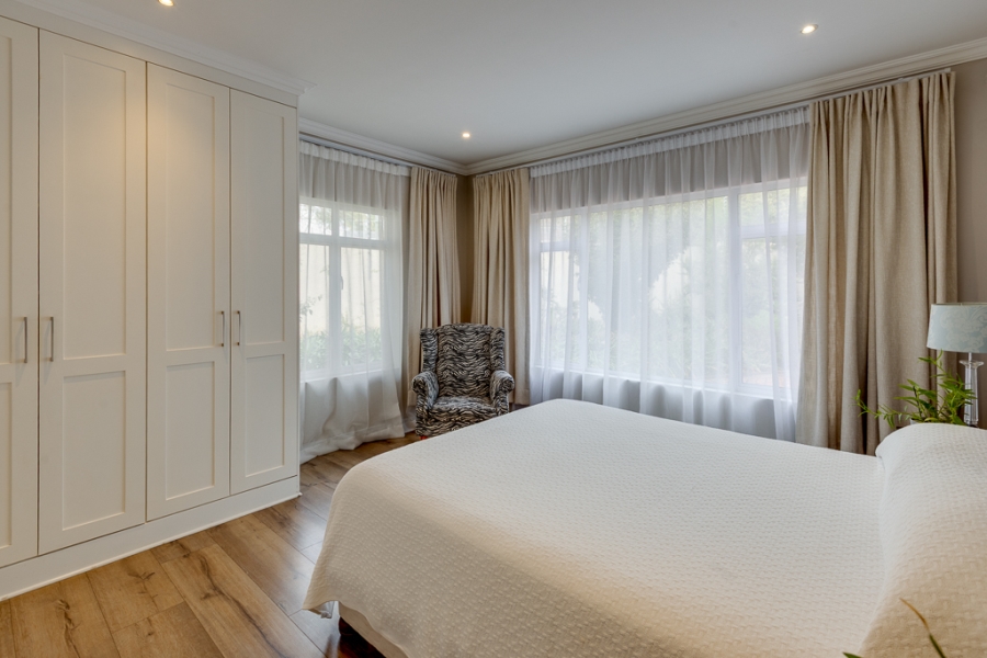 5 Bedroom Property for Sale in Bryanston Gauteng