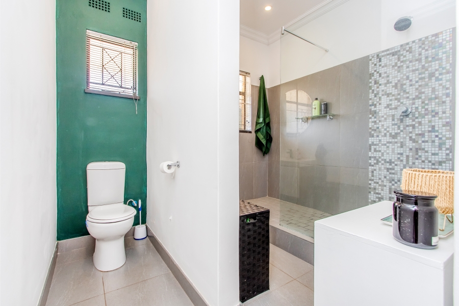 1 Bedroom Property for Sale in Northcliff Gauteng
