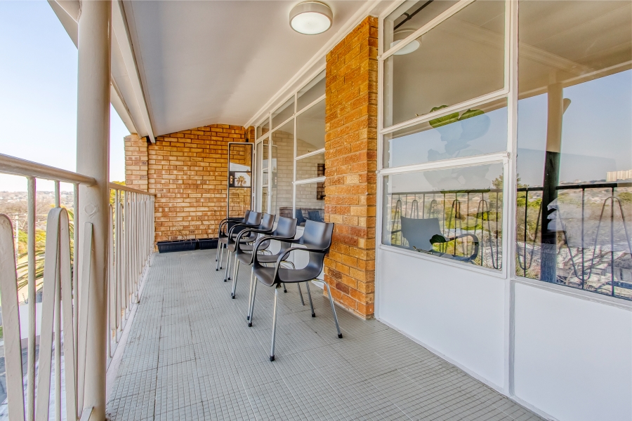 1 Bedroom Property for Sale in Northcliff Gauteng