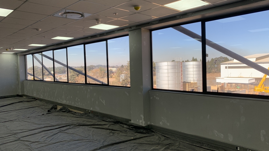 To Let Commercial Property for Rent in Bredell Gauteng