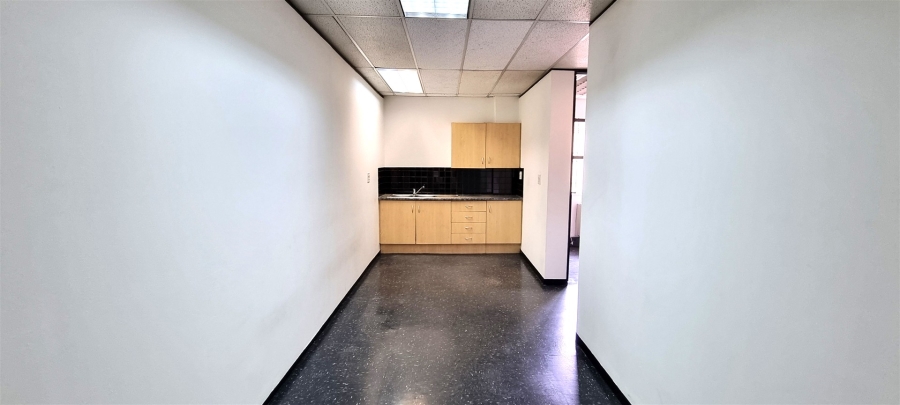 To Let Commercial Property for Rent in Epsom Downs Gauteng