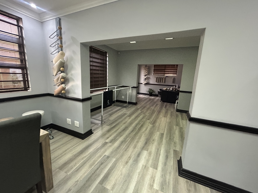 To Let Commercial Property for Rent in Route 21 Business Park Gauteng
