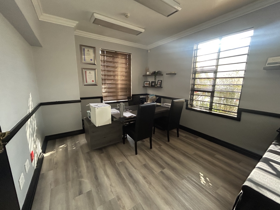 To Let Commercial Property for Rent in Route 21 Business Park Gauteng