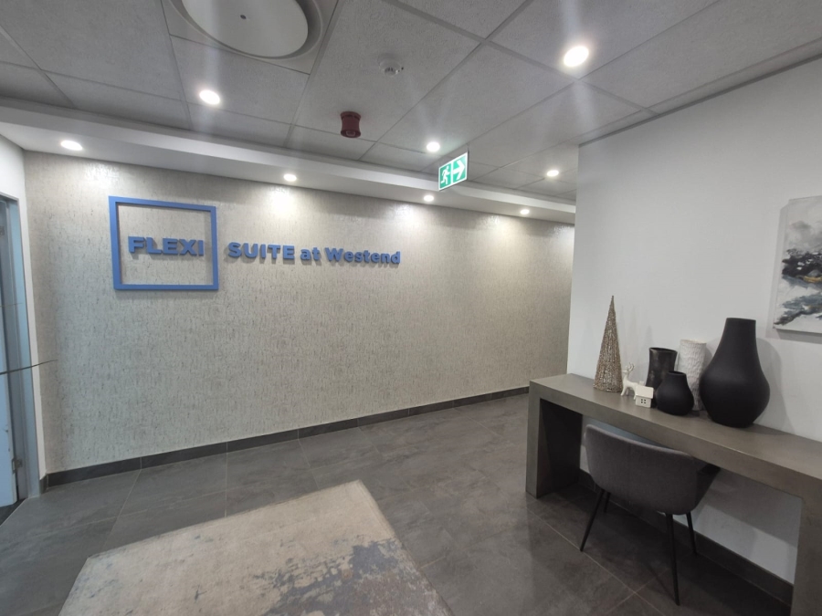 To Let Commercial Property for Rent in Die Hoewes Gauteng